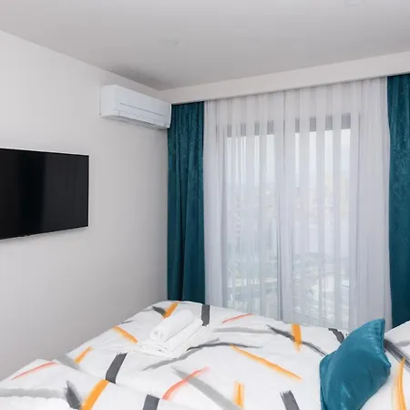 Luxury Adria Sea & City View Apartment Makarska Exterior photo