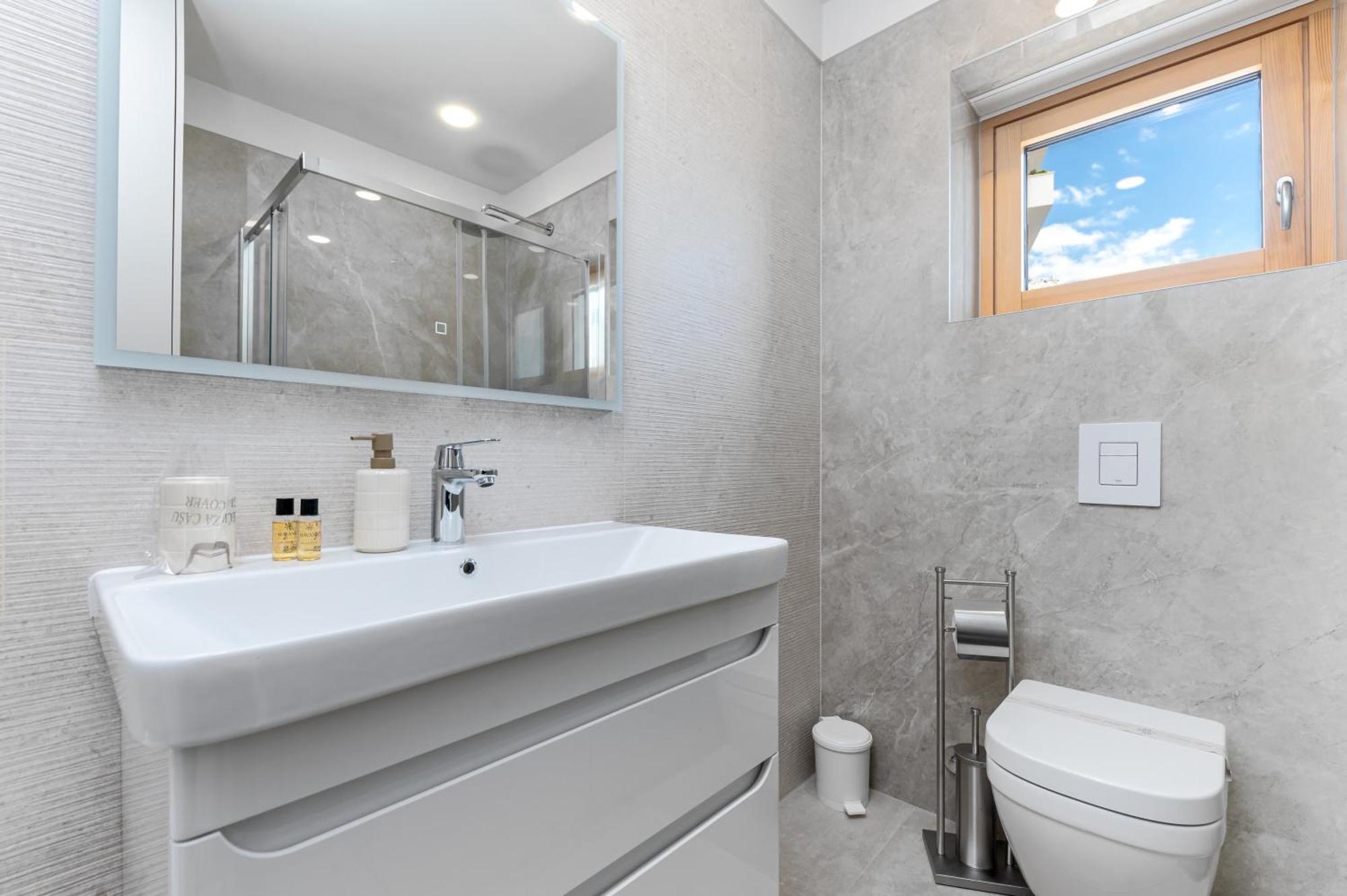 Luxury Adria Sea & Mountain View * Makarska