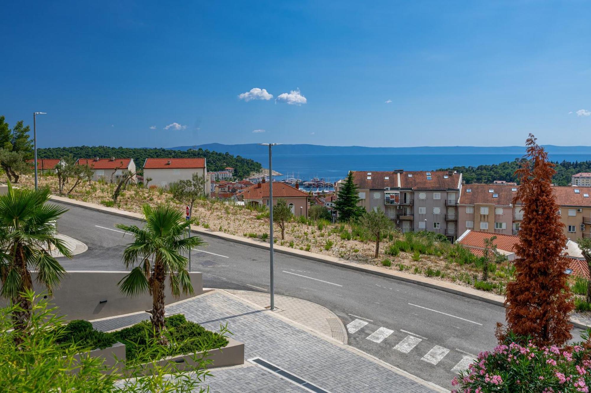 Luxury Adria Sea & Mountain View Apartment Makarska